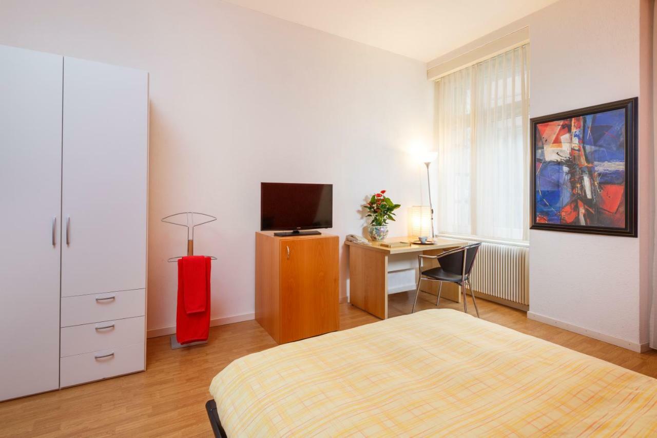 Chambre Double Standard avec Salle de Bains Commune